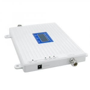 Усилитель сигнала Wingstel 900/2100/2600 mHz (для 2G/3G/4G) 65dBi, кабель 15 м., комплект - 4